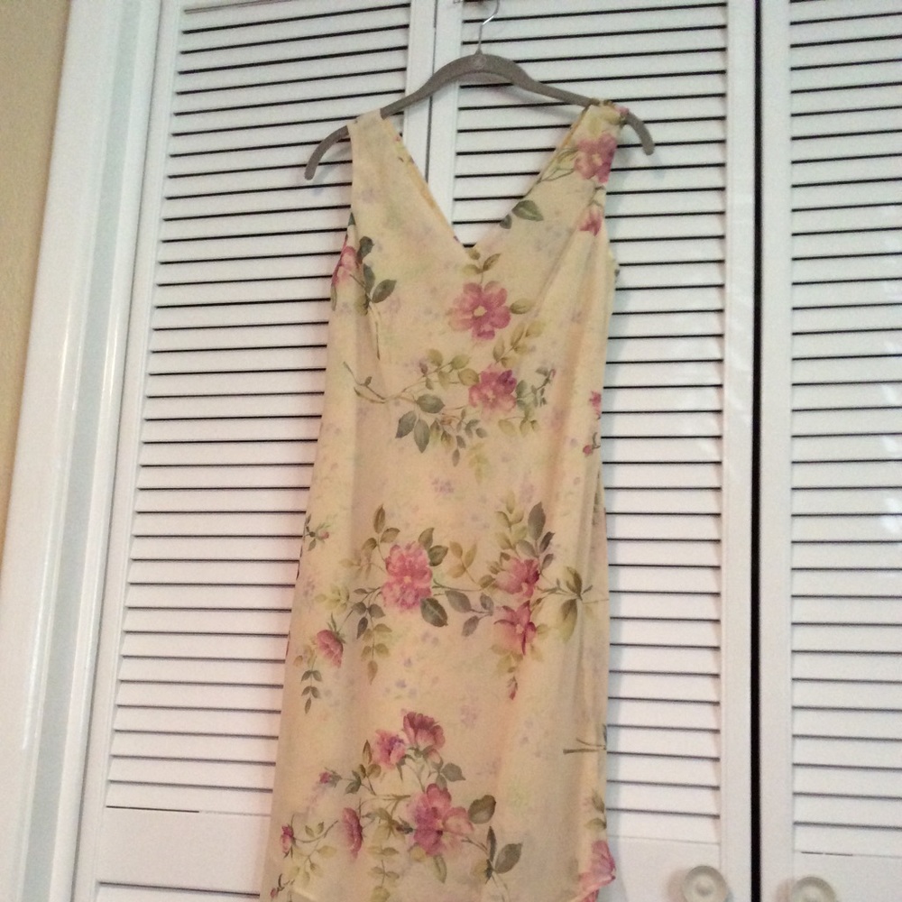Yellow Sleeveless V Neck Flower Dress